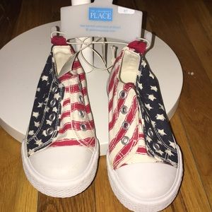 🇺🇸Classic Canvas SlipOn Sneakers. Toddler sz8